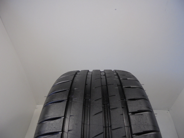 Michelin Pilot Sport 4S pneumatiky