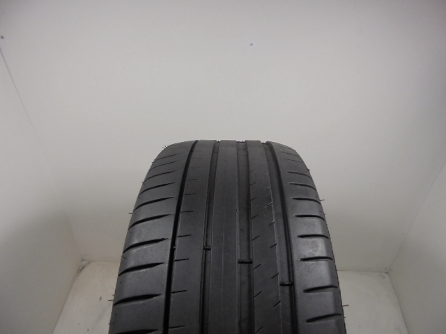 Michelin Pilot Sport 4 pneumatiky