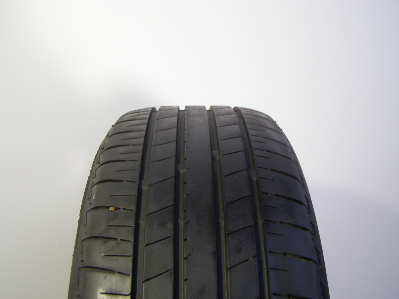 Bridgestone T005A pneumatiky