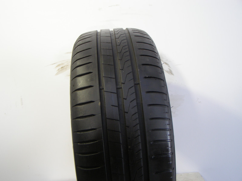 Hankook K135 pneumatiky