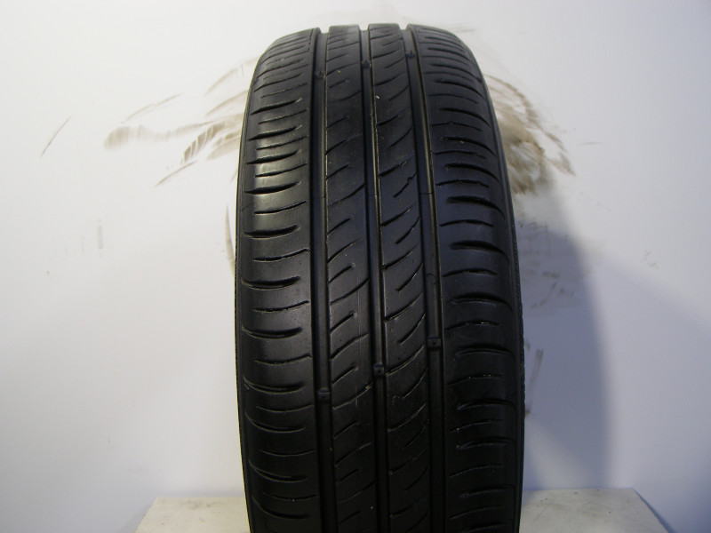 Kumho ES01 pneumatiky