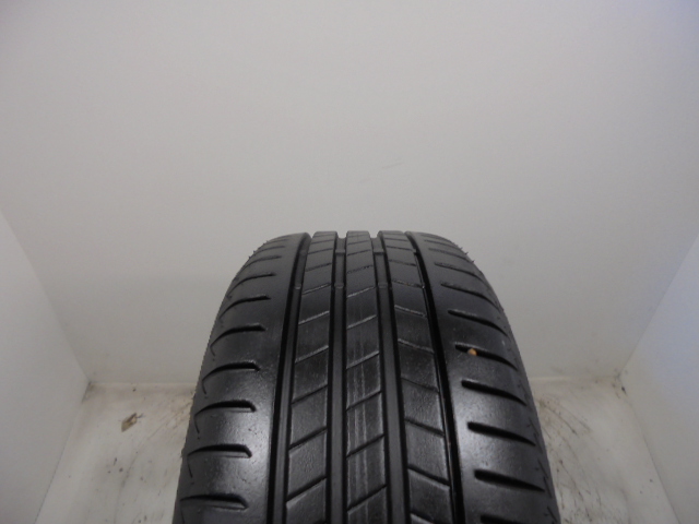 Bridgestone T005 pneumatiky