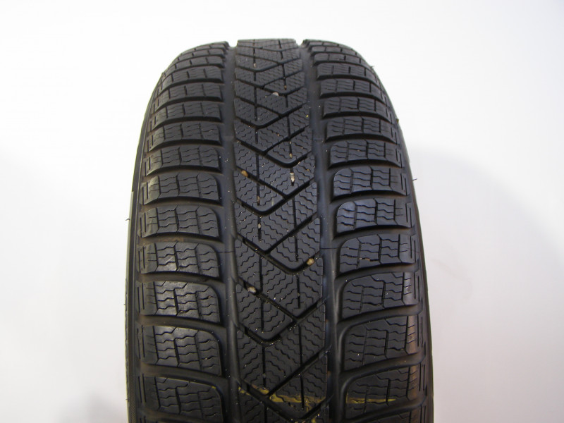 Pirelli Sottozero 3 pneumatiky