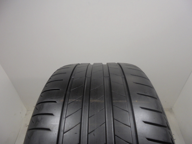 Bridgestone T005 pneumatiky