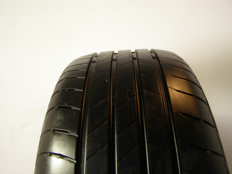 Bridgestone T005 pneumatiky