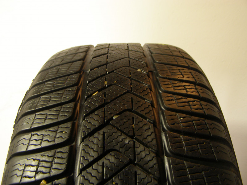 Pirelli Sottozero 3 pneumatiky