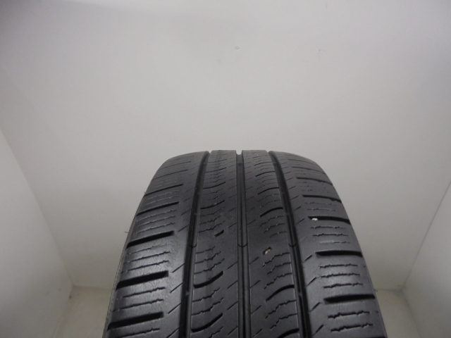 Pirelli Carrier All Season pneumatiky