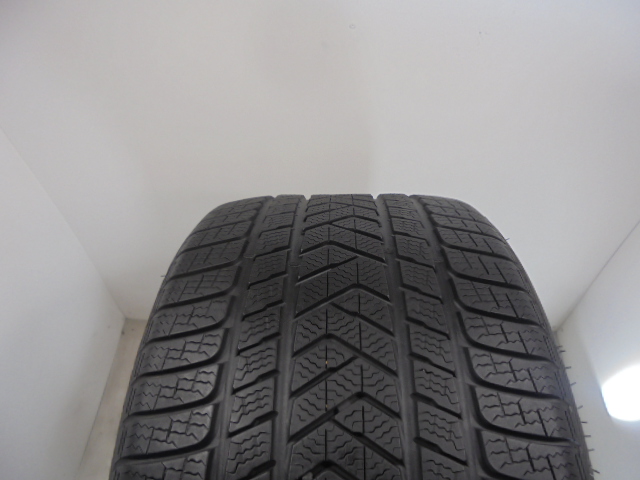 Pirelli Sottozero 3 pneumatiky