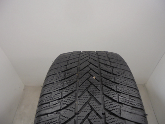 Bridgestone LM005 pneumatiky