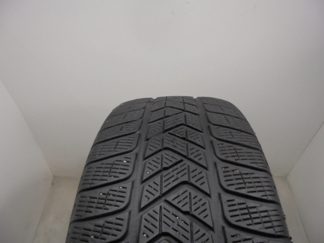 Pirelli Scorpion Winter pneumatiky