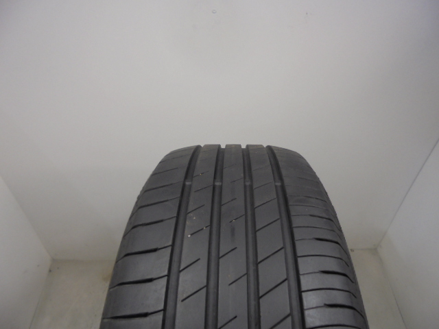 Goodyear Efficientgrip Performance pneumatiky