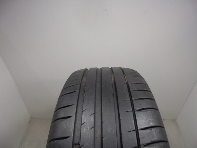 Michelin Pilot Sport 4 pneumatiky