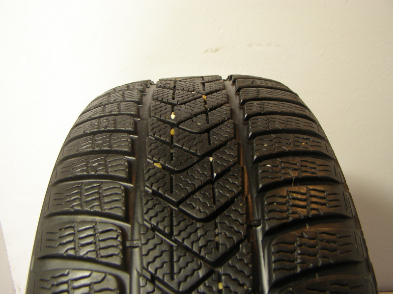 Pirelli Sottozero 3 RFT pneumatiky