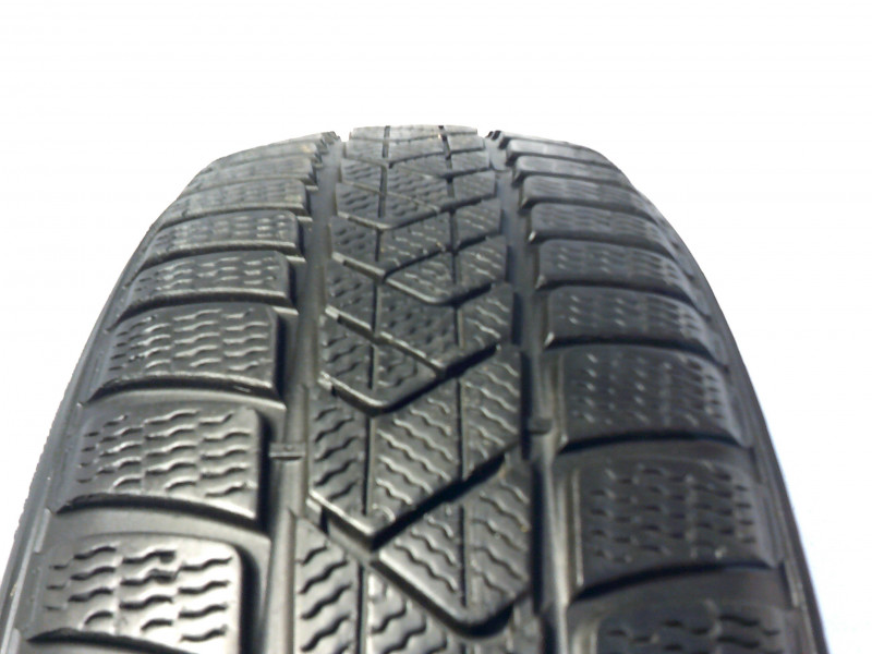 Pirelli Sottozero 3 pneumatiky