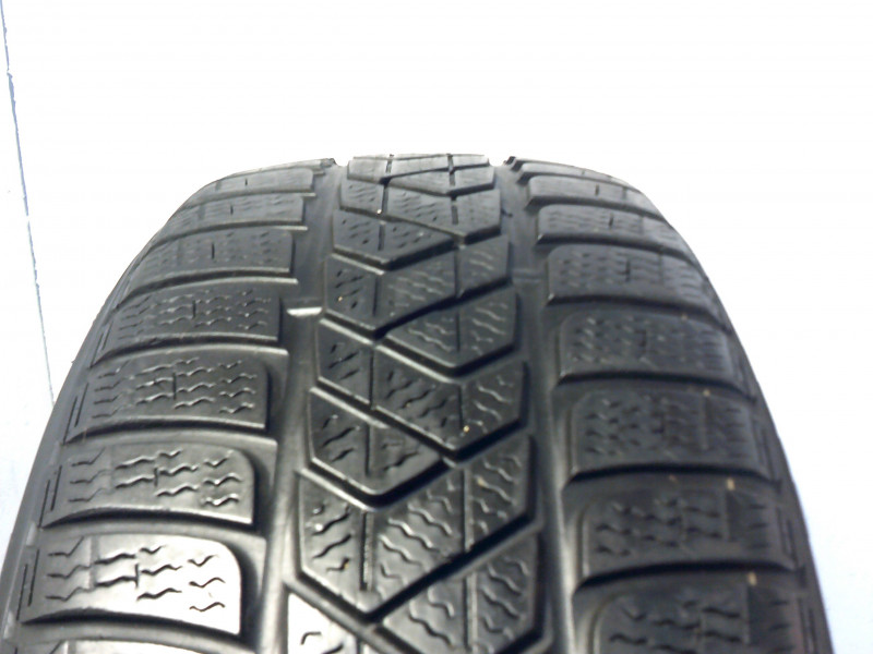 Pirelli Sottozero 3 pneumatiky