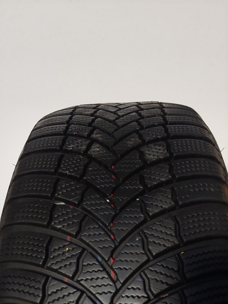 Bridgestone LM001 Evo pneumatiky