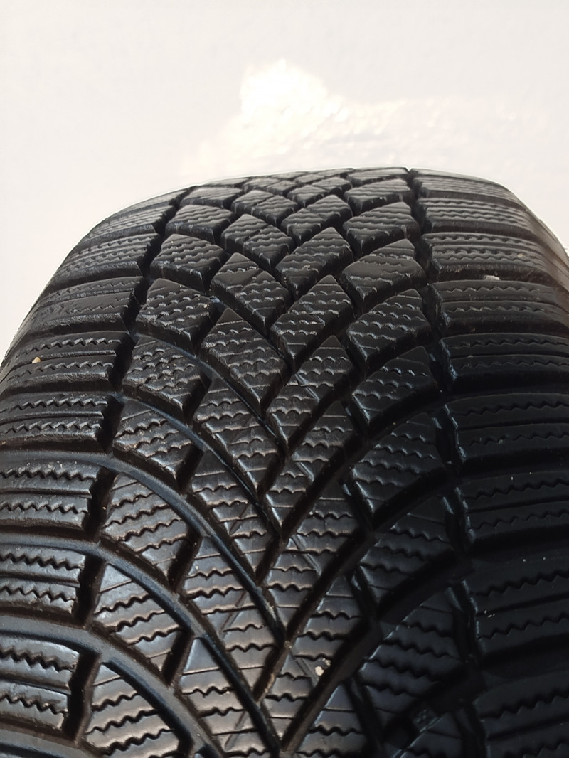 Bridgestone LM005 pneumatiky
