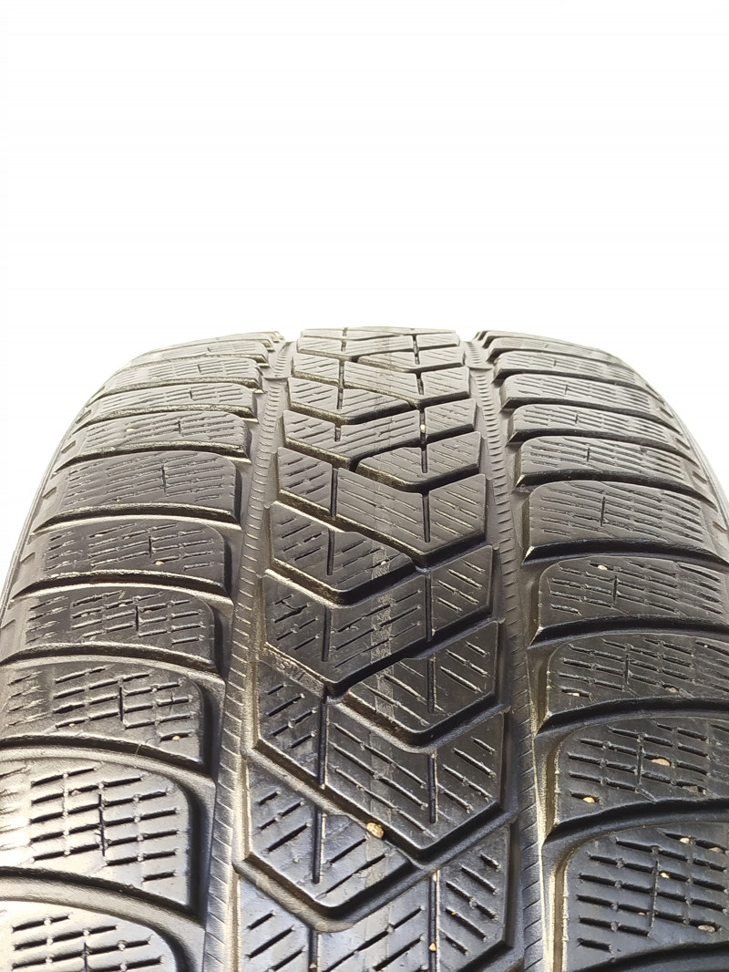 Pirelli Scorpion Winter pneumatiky