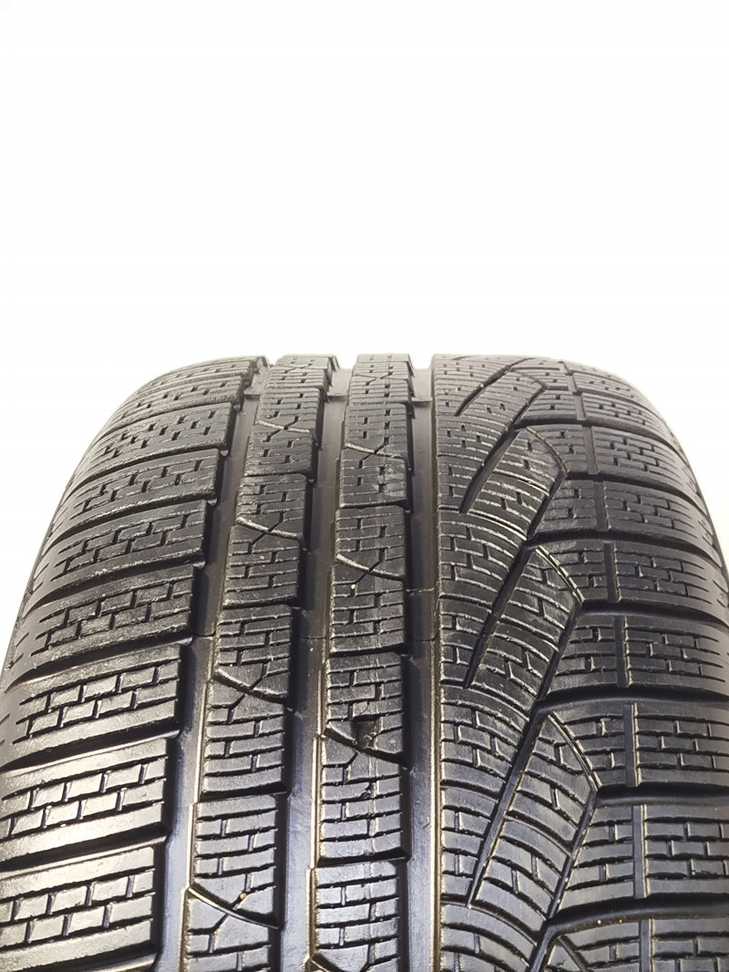 Pirelli Sottozero II pneumatiky