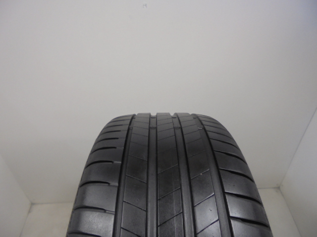 Bridgestone T005 pneumatiky