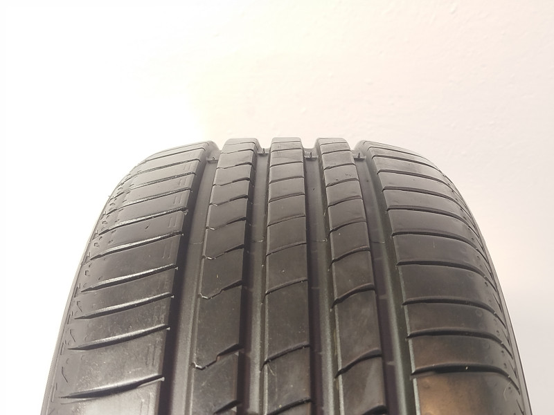 Kumho HS51 Ecsta pneumatiky