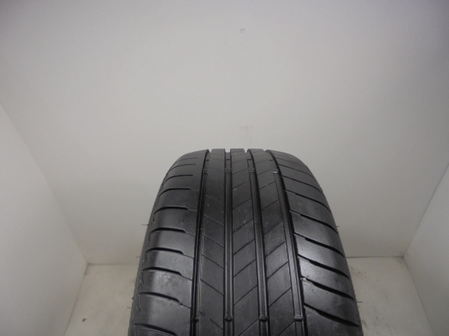 Bridgestone T005 pneumatiky