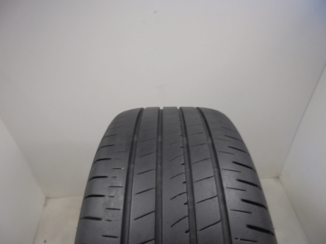 Bridgestone T005 pneumatiky