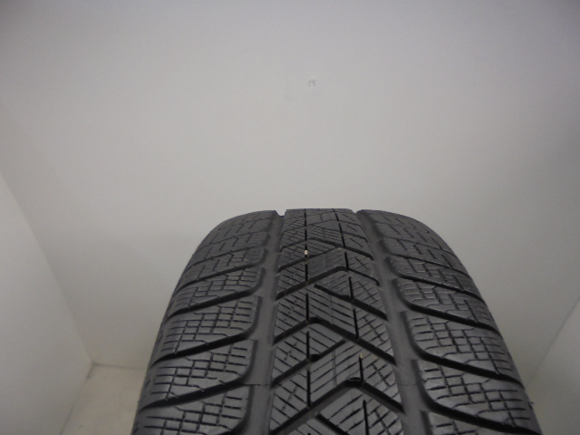 Pirelli Scorpion Winter pneumatiky