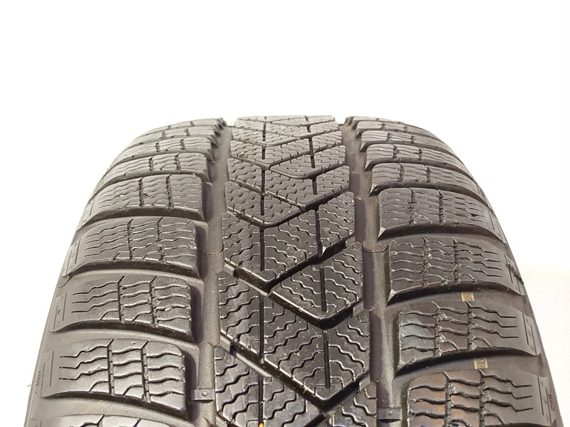 Pirelli Sottozero 3 pneumatiky