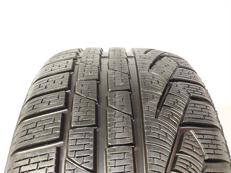 Pirelli Sottozero II pneumatiky