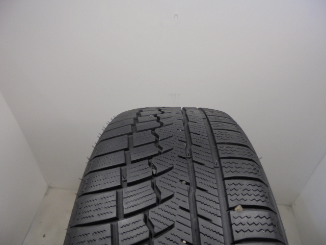 Zeetex WH1000 pneumatiky