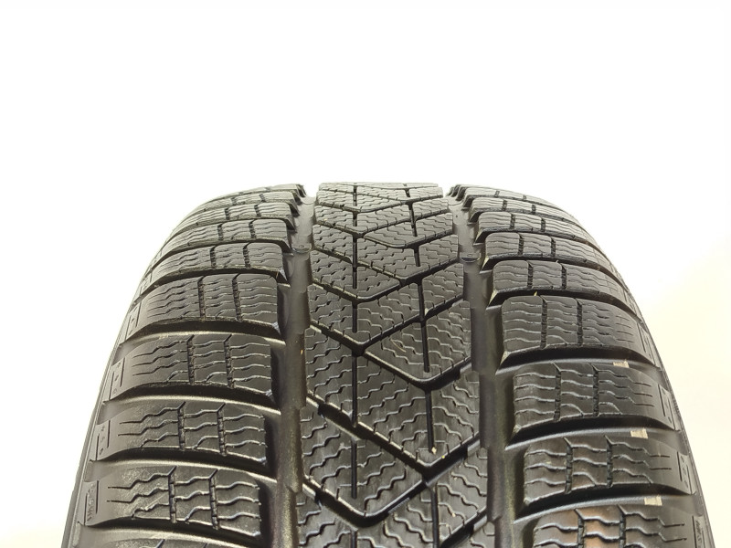 Pirelli Sottozero 3 pneumatiky