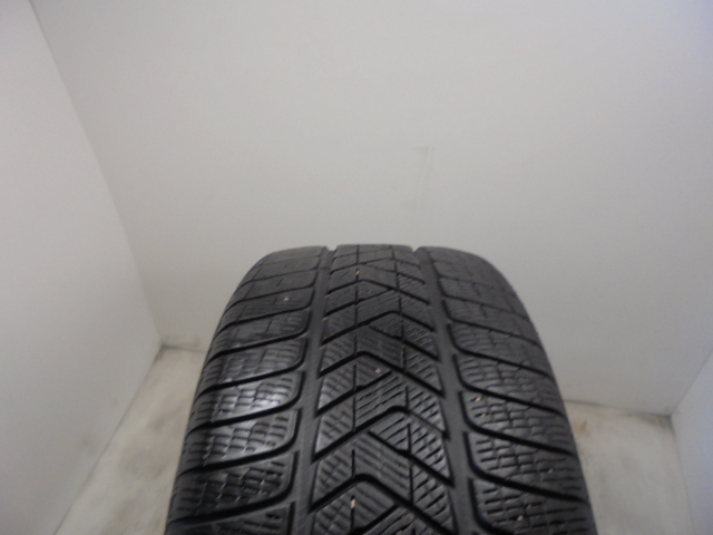 Pirelli Scorpion Winter pneumatiky