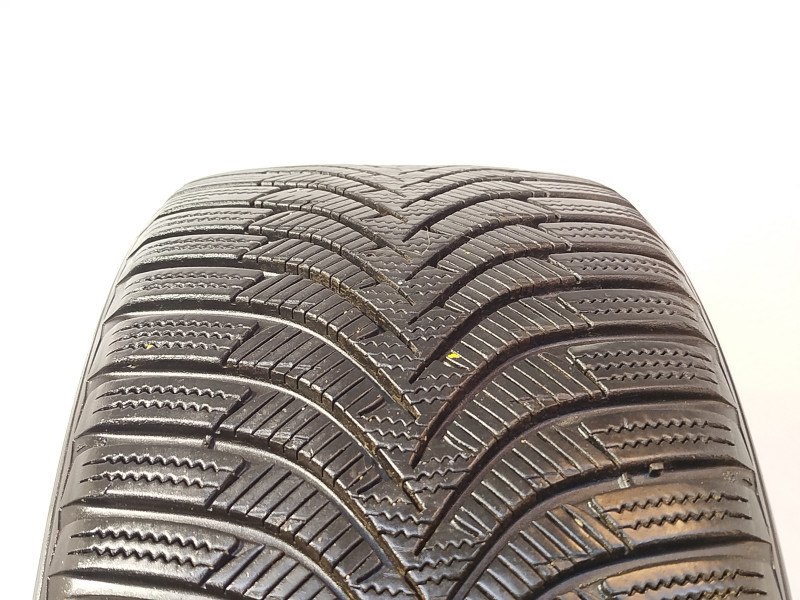 Bridgestone LM005 pneumatiky