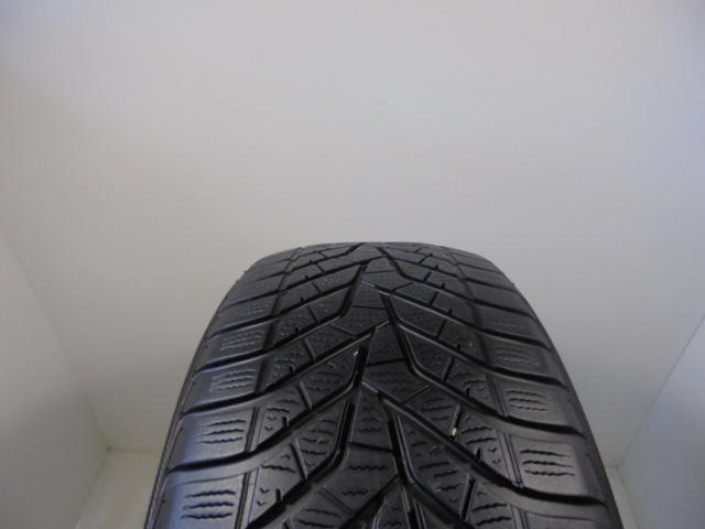 Yokohama V905 pneumatiky