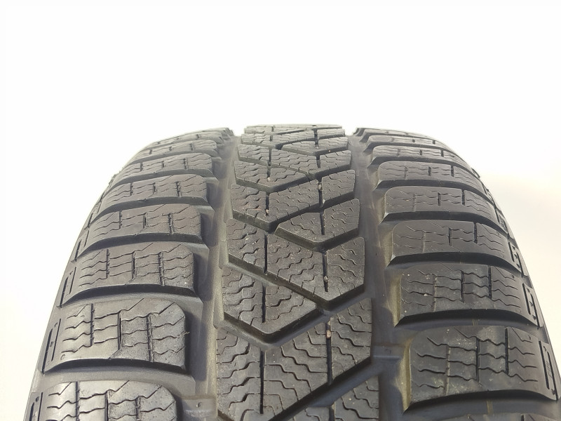 Pirelli Sottozero 3 pneumatiky