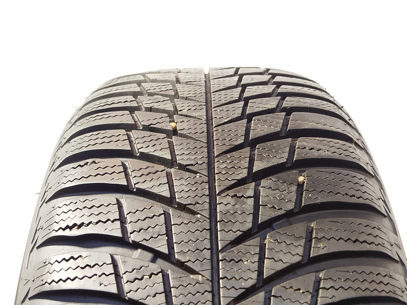 Bridgestone LM001 pneumatiky