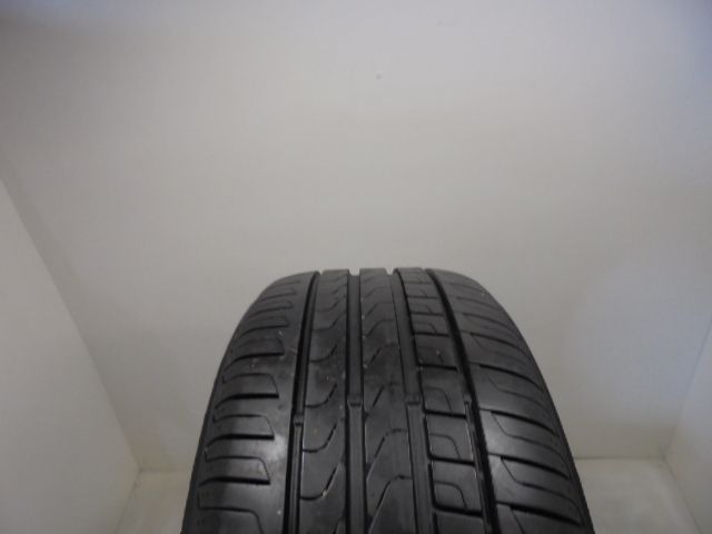 Pirelli Cintruato P7 seal pneumatiky