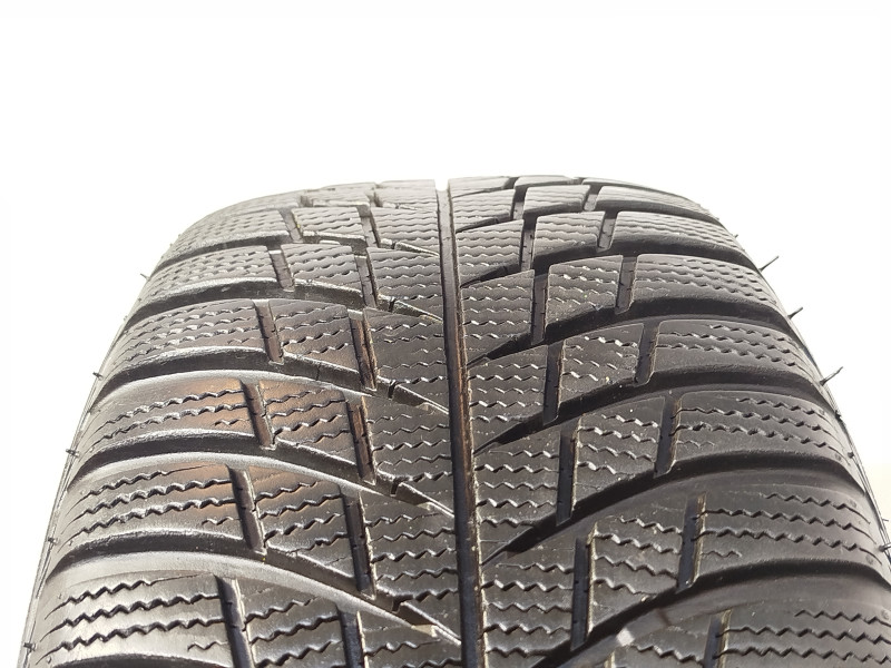 Bridgestone LM001 pneumatiky