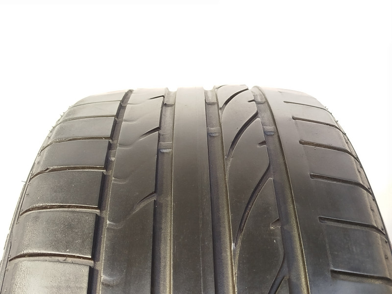 Bridgestone RE050A pneumatiky