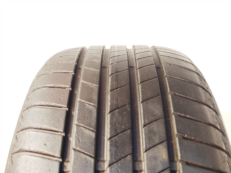 Bridgestone T005 pneumatiky