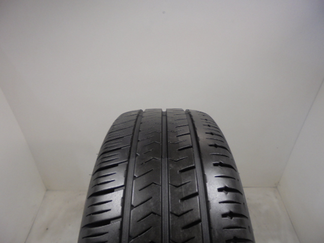 Hankook RA28E pneumatiky