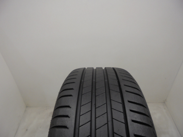 Bridgestone T005 pneumatiky