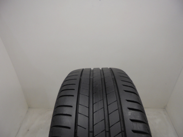 Bridgestone T005 pneumatiky