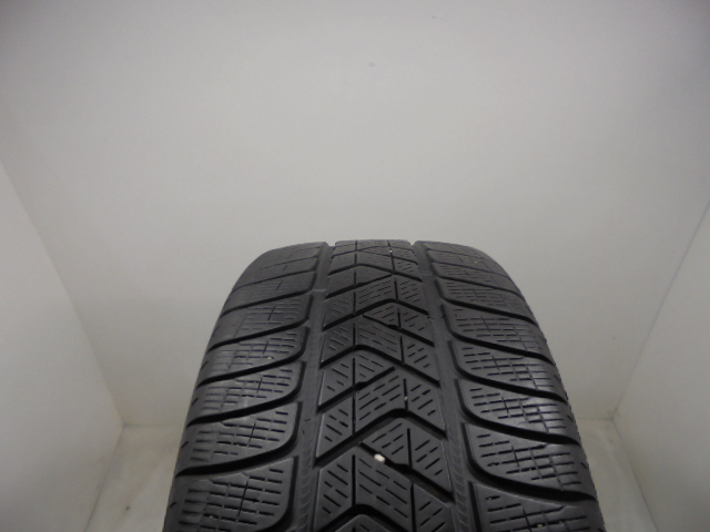 Pirelli Scorpion Winter pneumatiky