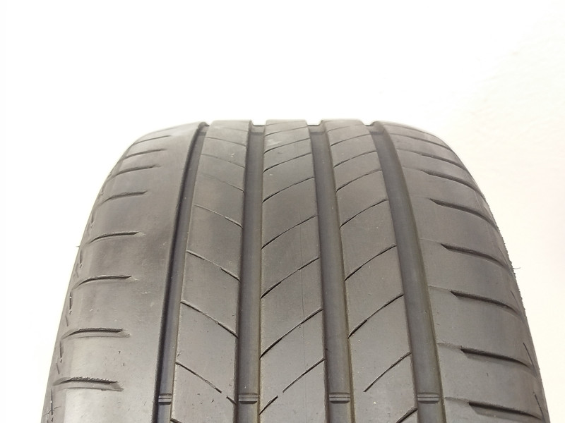 Bridgestone T005 pneumatiky