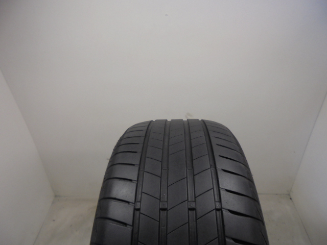Bridgestone T005 pneumatiky