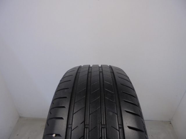 Bridgestone T005 pneumatiky