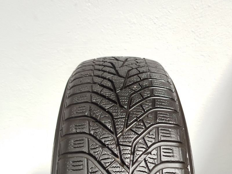 Yokohama V905 Bluearth Winter pneumatiky