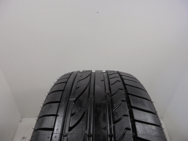 Bridgestone RE050A pneumatiky